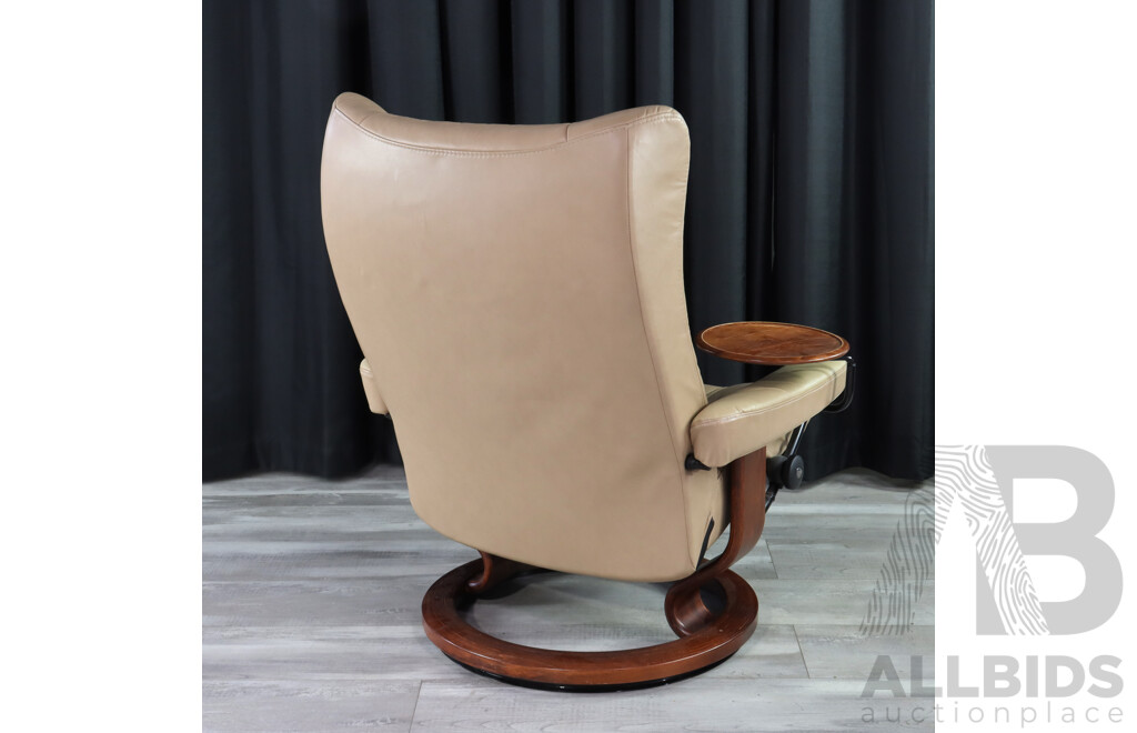 Leather Reclining Lounge Chair by StressLess Furniture