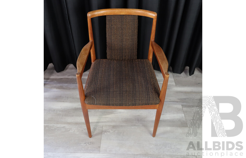 Parker Carver and Dining Chair