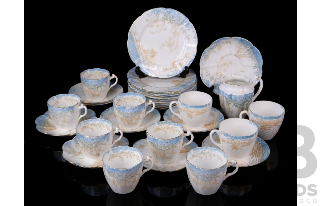 Vintage 32 Piece Shelly Folley Porcelain Tea Set