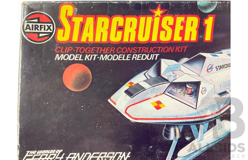 Vintage Airfix Plastic Model Starcruiser 1