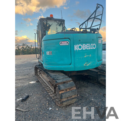 2016 Kobelco SKI35SR-3 Excavator