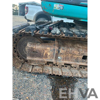 2016 Kobelco SKI35SR-3 Excavator