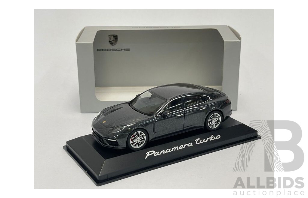 Minichamps Porsche Panamera Turbo - 1/43 Scale