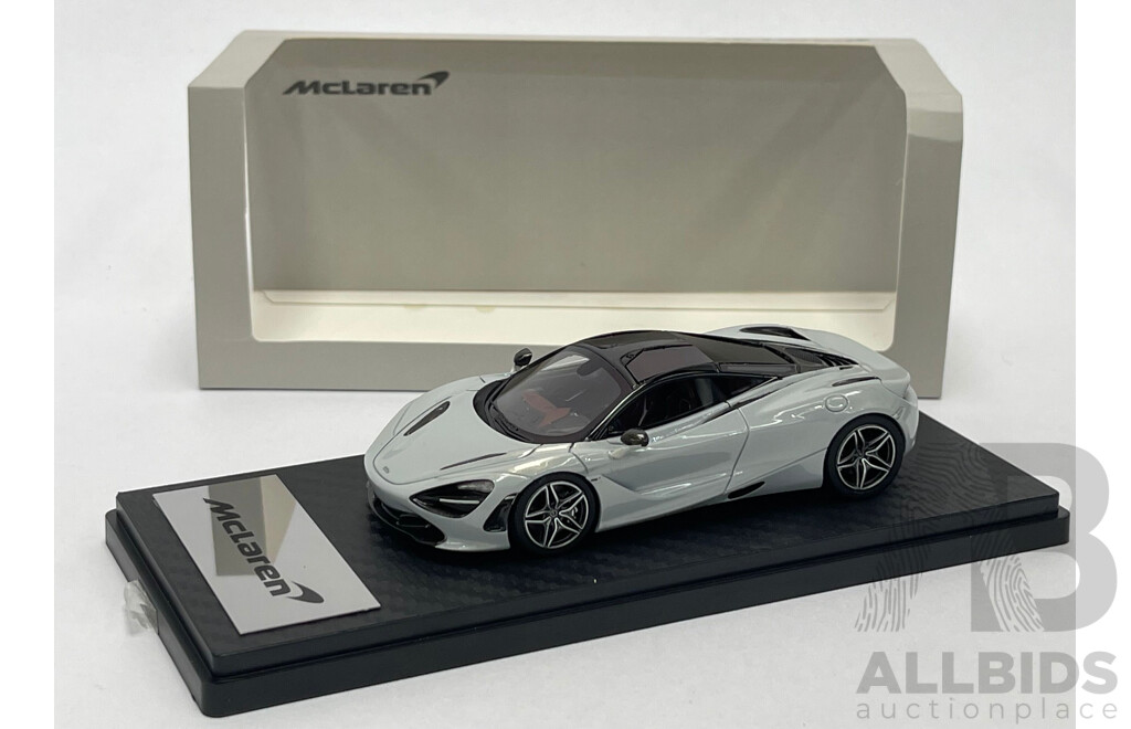 Genuine 2017 McLaren 720S P14 Coupe Glacier White by TrueScale 1:43 Scale - New