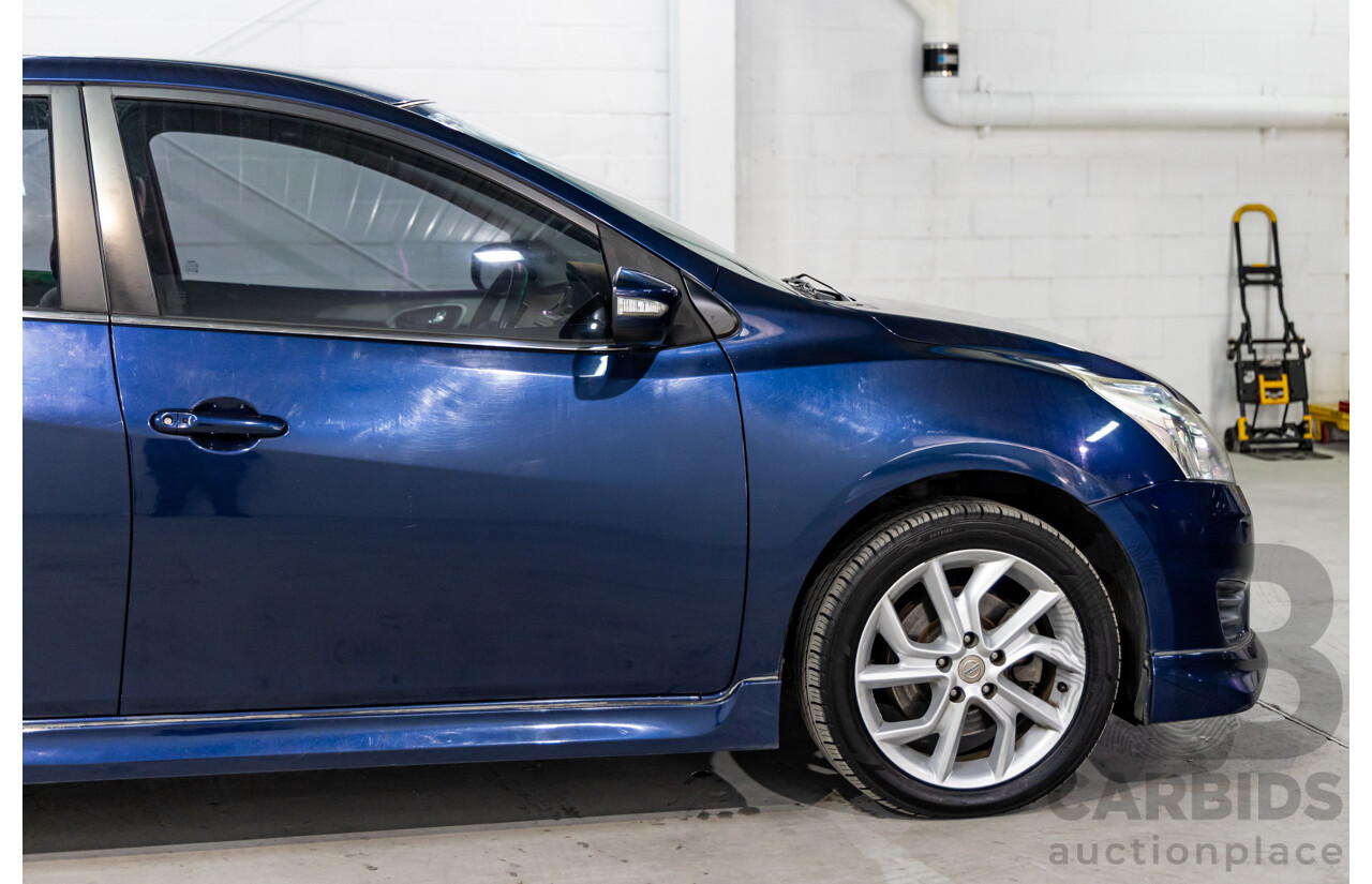 8/2015 Nissan Pulsar SSS C12 SERIES 2 5d Hatchback Deep Sapphire Metallic Turbo 1.6L