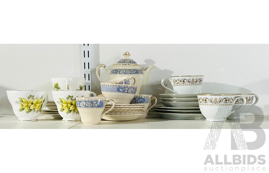 Collection of Porcelain Duos and Trios Including Set of Nine Noritake in Westbury Pattern and More