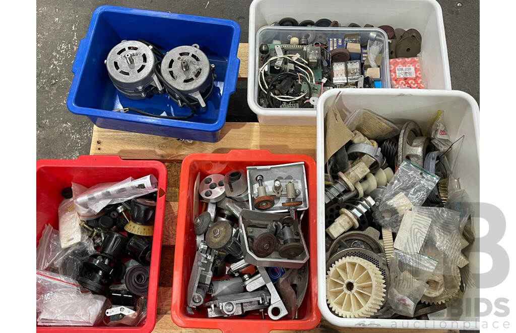 Pallet of Mixed Catering Equipment Parts