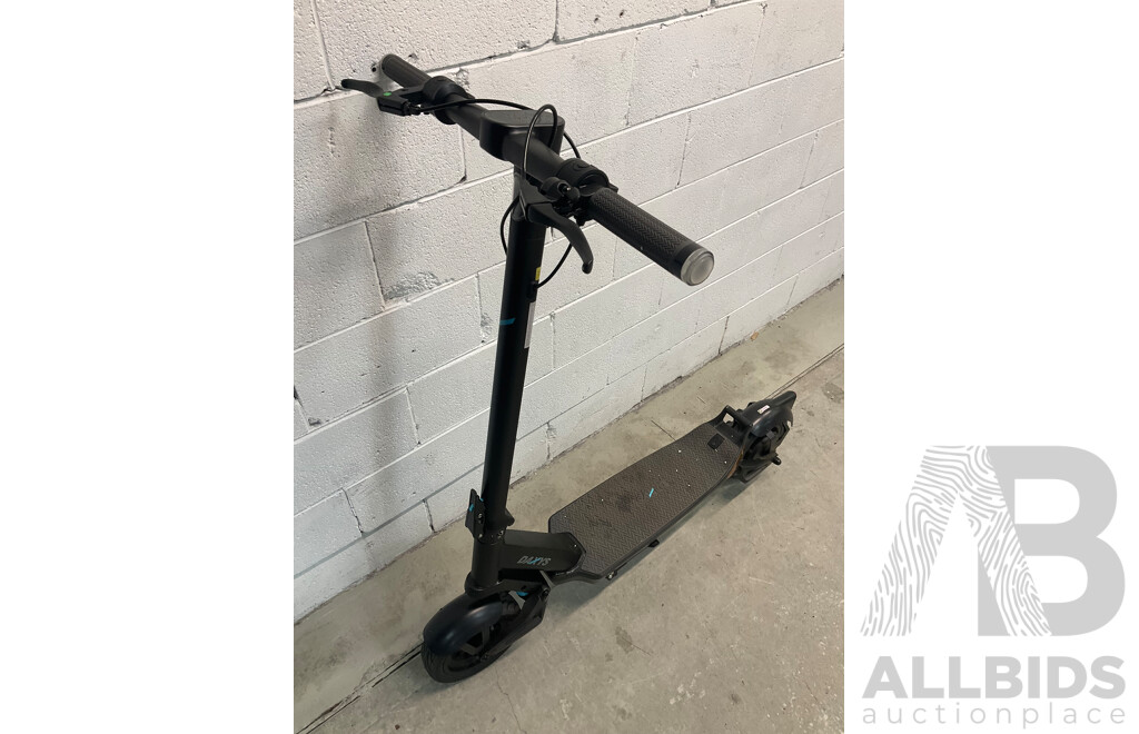 DAXYS Bandicoot L9P 48V Electric Scooter - ORP $1,999.00