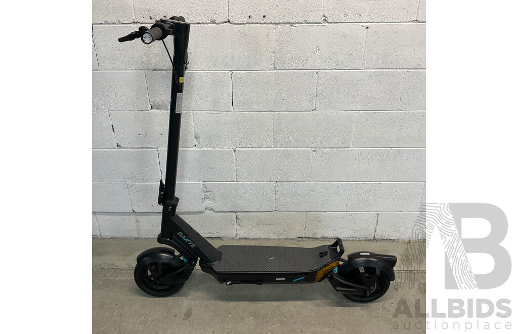 DAXYS Bandicoot L9P 48V Electric Scooter - ORP $1,999.00