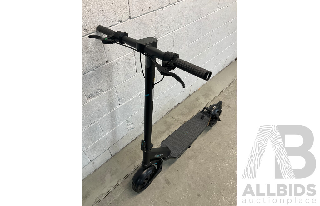 DAXYS Bandicoot L9P 48V Electric Scooter - ORP $1,999.00