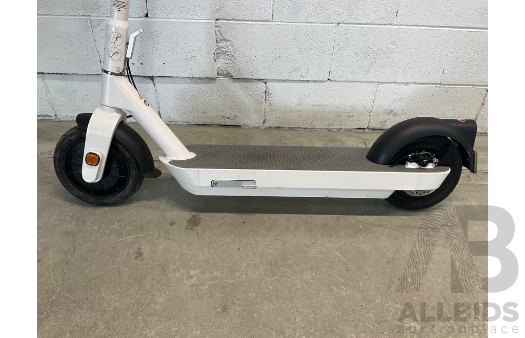 OKAI E-Scooter ES30L- ORP $1,199.00