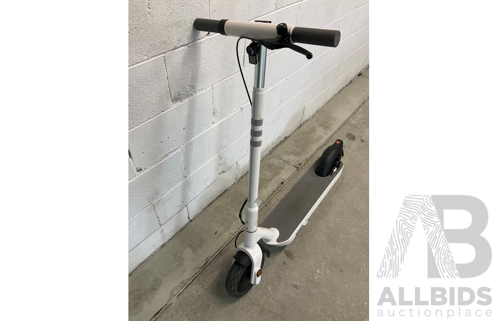 OKAI E-Scooter ES30L- ORP $1,199.00