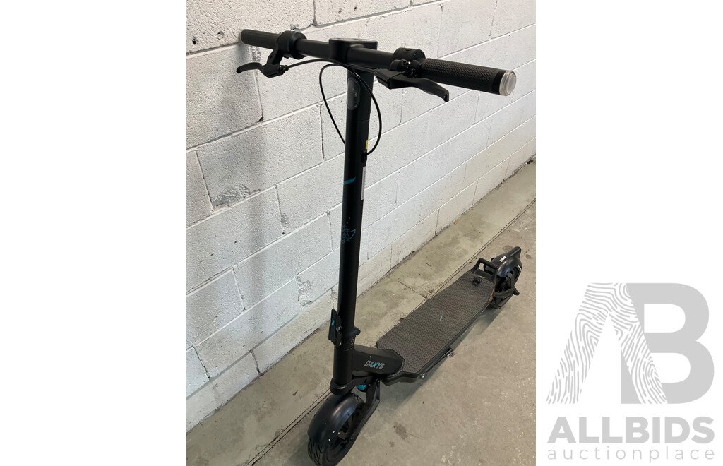 DAXYS Bandicoot L9P 48V Electric Scooter - ORP $1,999.00