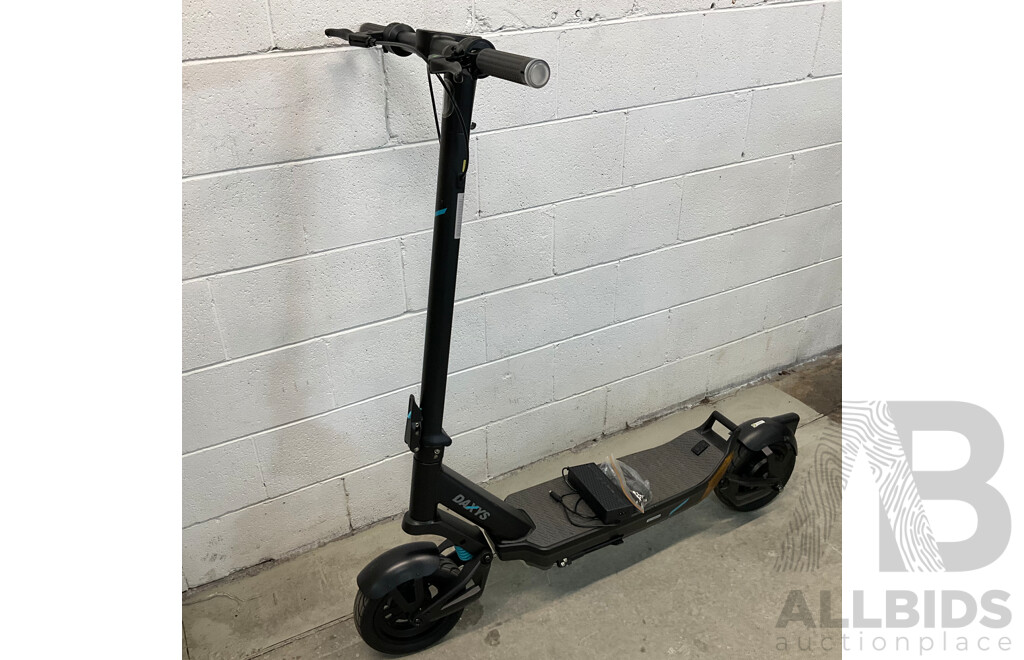 DAXYS Bandicoot Electric Scooter  - ORP $1,999.00