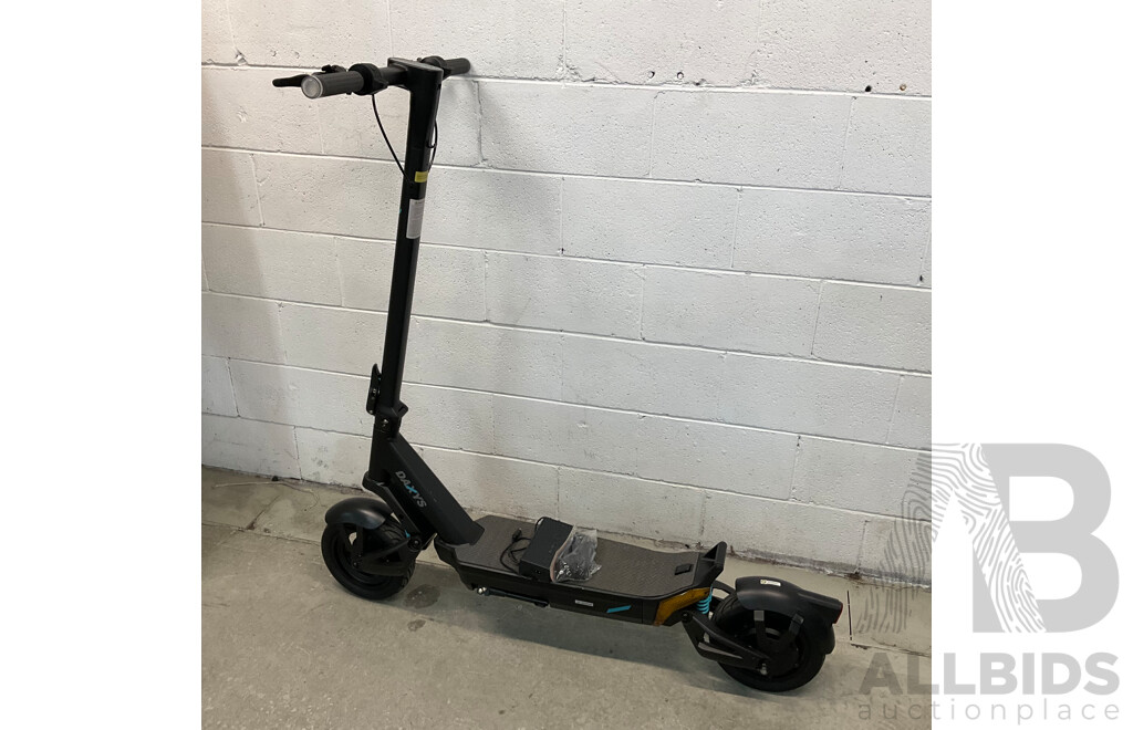 DAXYS Bandicoot Electric Scooter  - ORP $1,999.00