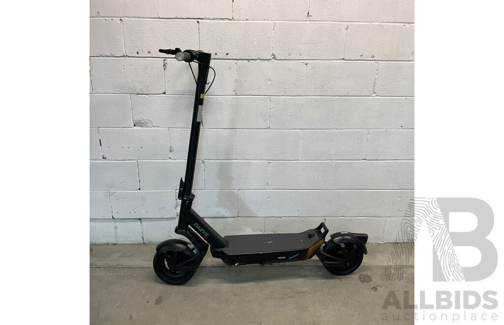 DAXYS Bandicoot Electric Scooter  - ORP $1,999.00