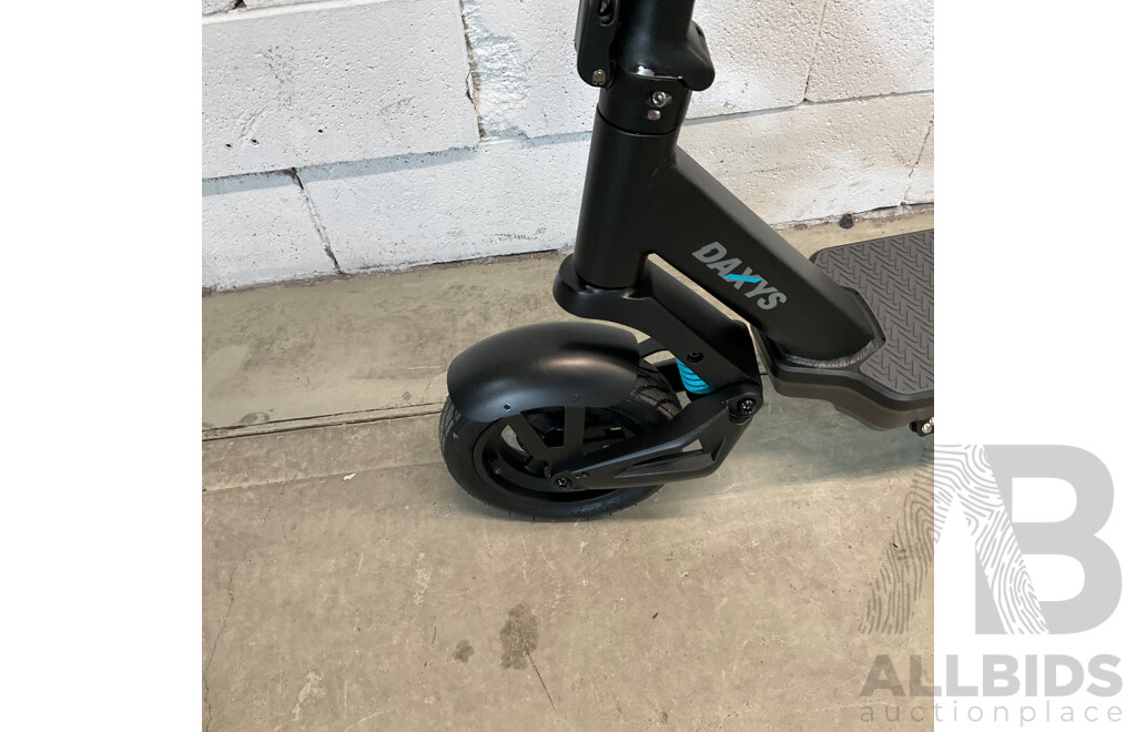 DAXYS Bandicoot Electric Scooter  - ORP $1,999.00