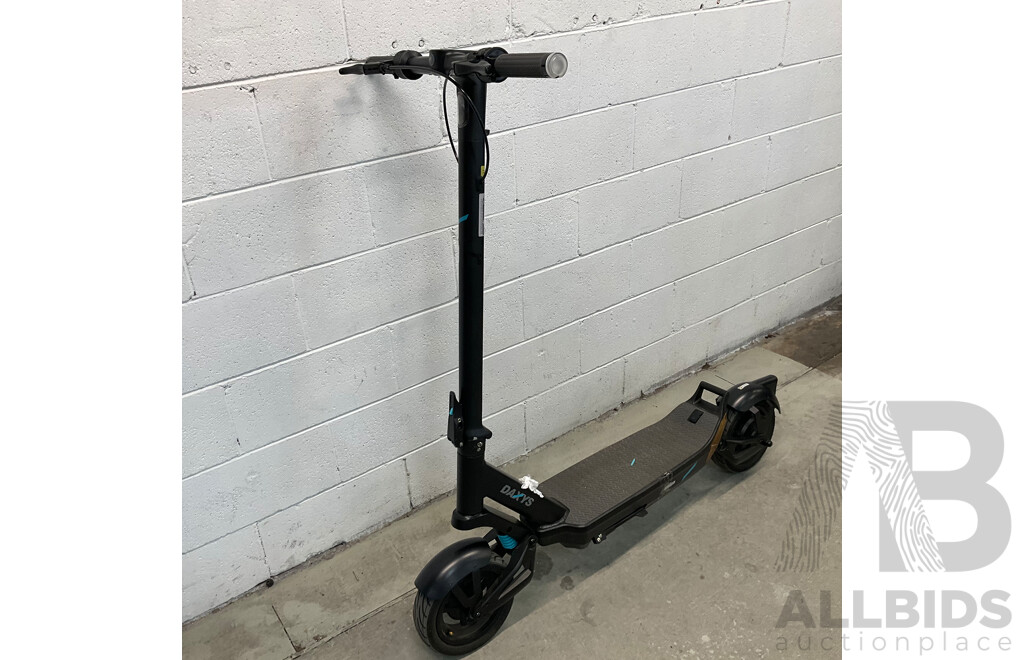 DAXYS Bandicoot Electric Scooter  - ORP $1,999.00