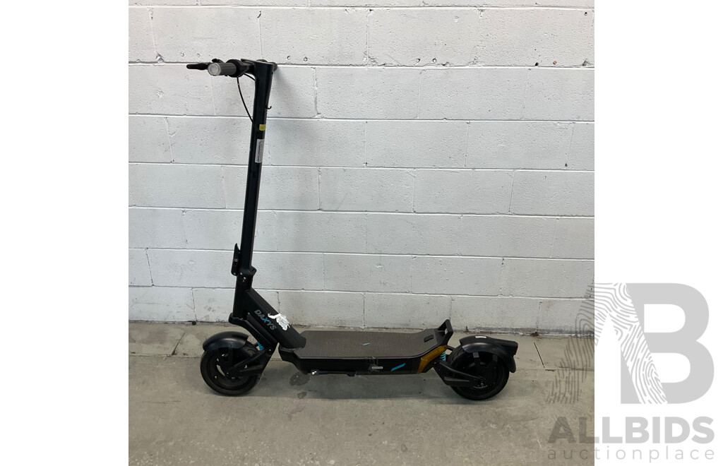 DAXYS Bandicoot Electric Scooter  - ORP $1,999.00