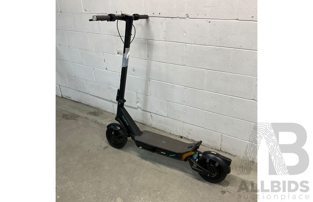 DAXYS Bandicoot Electric Scooter  - ORP $1,999.00