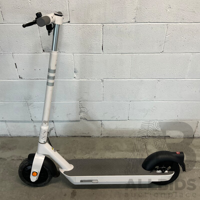 OKAI E-Scooter ES30L- ORP $1,199.00