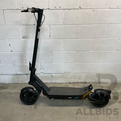 DAXYS Bandicoot Electric Scooter  - ORP $1,999.00