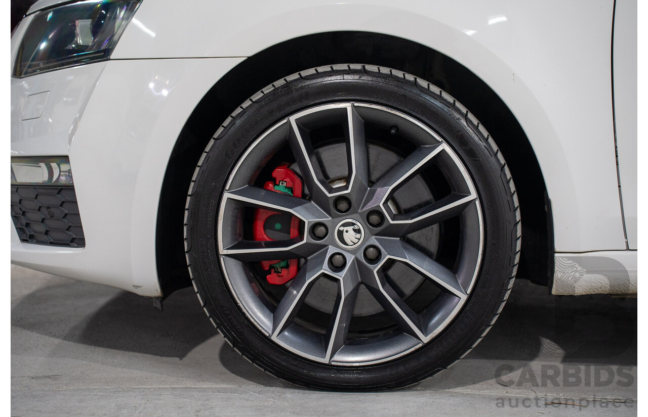 1/2014 Skoda Octavia RS 162 TSI NE MY15 4d Wagon White Turbo 2.0L