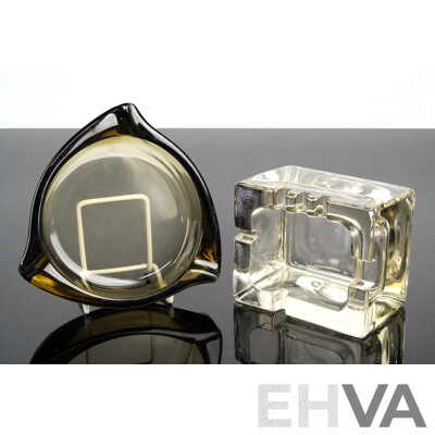 Vintage Mid Century Finnish Crystal Nuutajarvi Cigaro Ashtray by Kaj Franck Along with Another Funky Glass Ashtray