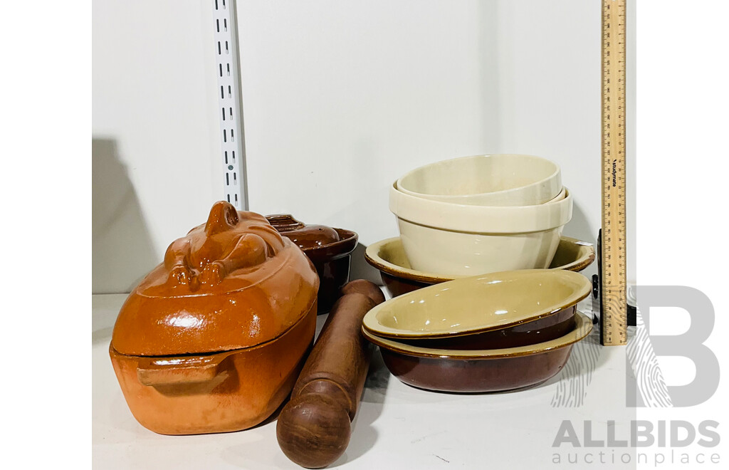 Collection of Vintage Quality Italian and English Cookware Including Mixing Bowls, Rolling Pins, Dishes and More