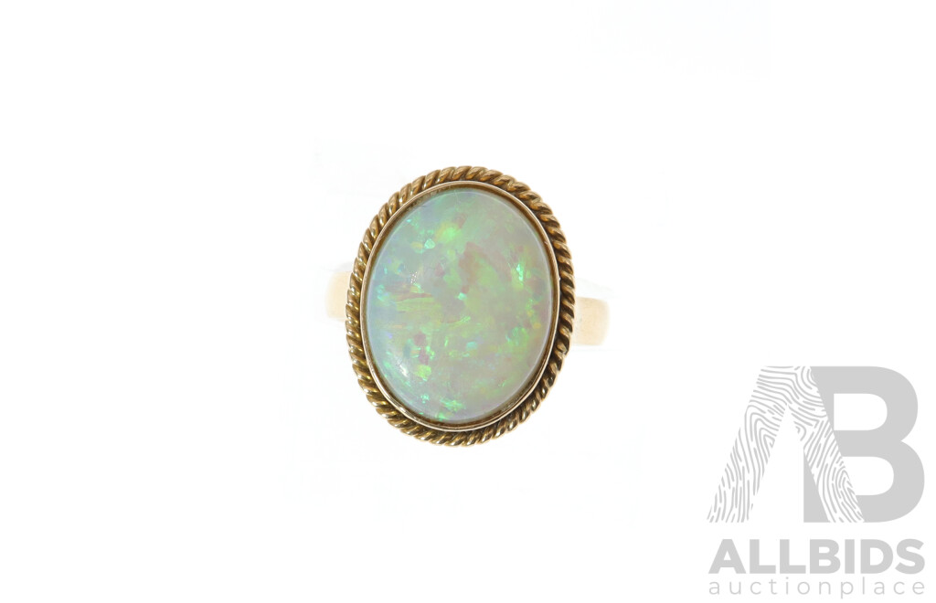 14ct Australian Lightning Ridge White Opal Vintage Ring, Size N, 5.97 Grams