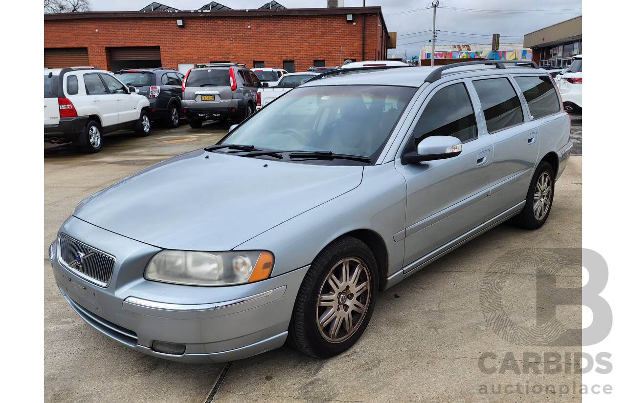 12/2006 Volvo V70 LE FWD MY06 4D Wagon Silver Or Chrome 2.4L