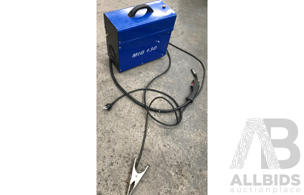 MIG 130 Portable Welder