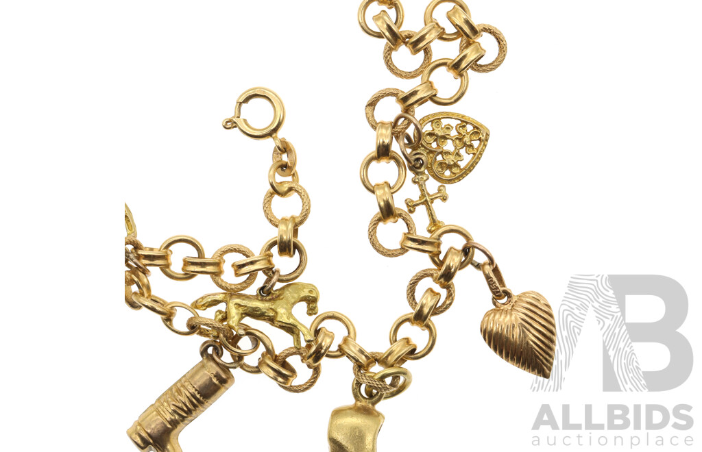 18ct Yellow Gold Charm Bracelet with (6) Vintage Charms in 9/18ct, 19cm, 14.0 Grams