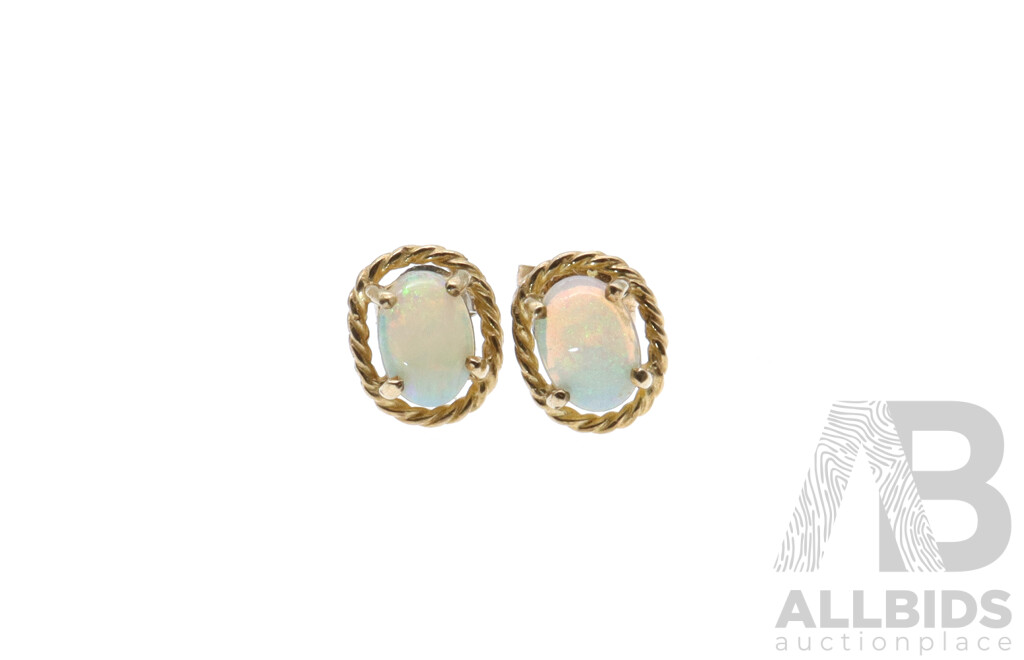 9ct Crystal Opal Stud Earrings, 9mm, 0.97 Grams