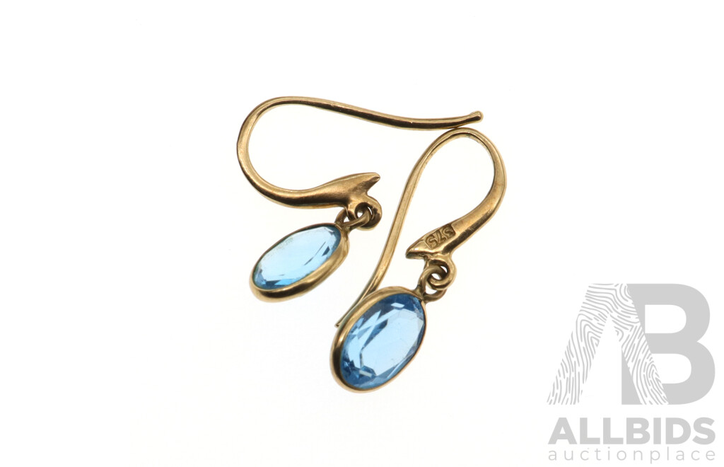 9ct Blue Topaz Drop Style Earrings on Shepherds Hooks, 18mm Long, 0.86 Grams