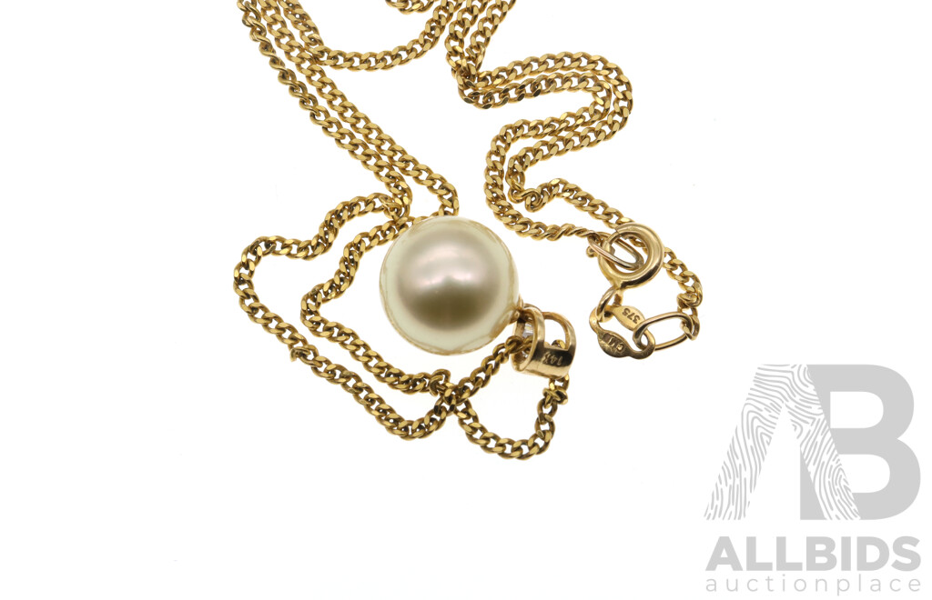 14ct Cultured 11mm Pearl Pendant with Tapered Baguette CZ Stones in Bale, on 9ct Curb Link Chain, 40cm, 5.64 Grams