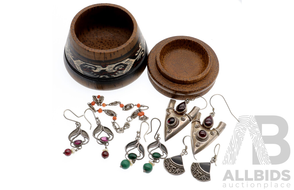 Collection of (4) Sterling Silver Vintage Earrings and Bracelet with Natural Gemstones, 26.45 Grams in Wooden Pot