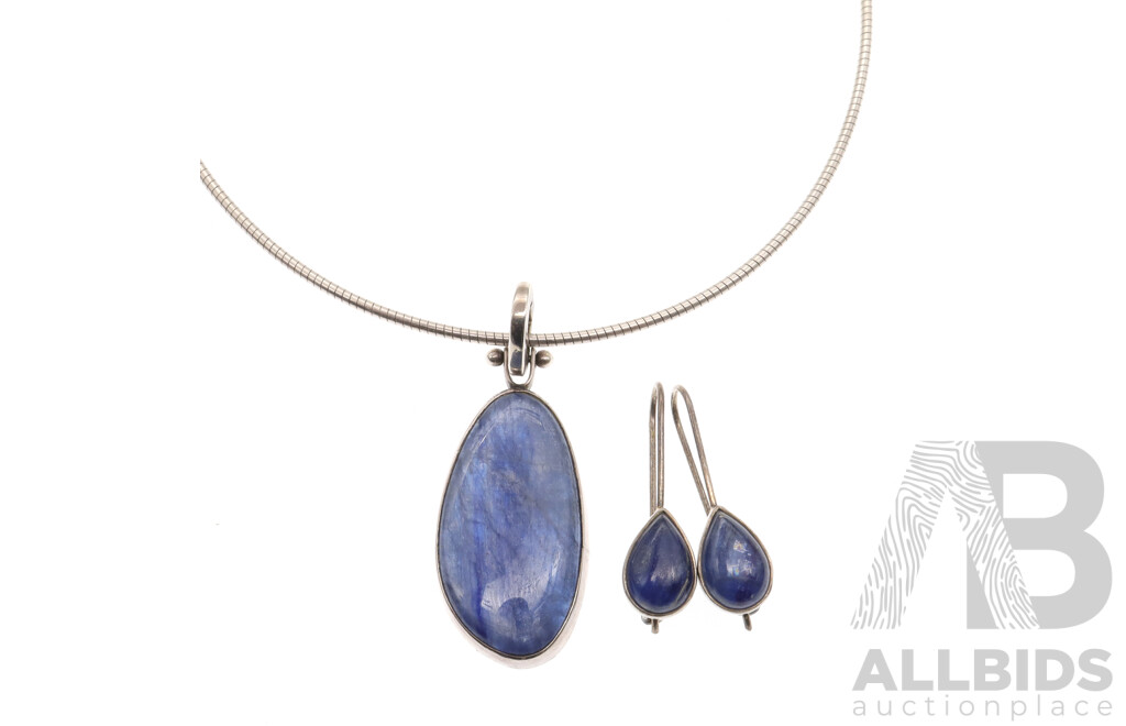 Sterling Silver Kyanite Natural Gemstone Pendant on SS Omega Chain with Matching SS Kyanite Drop Earrings, 21grams