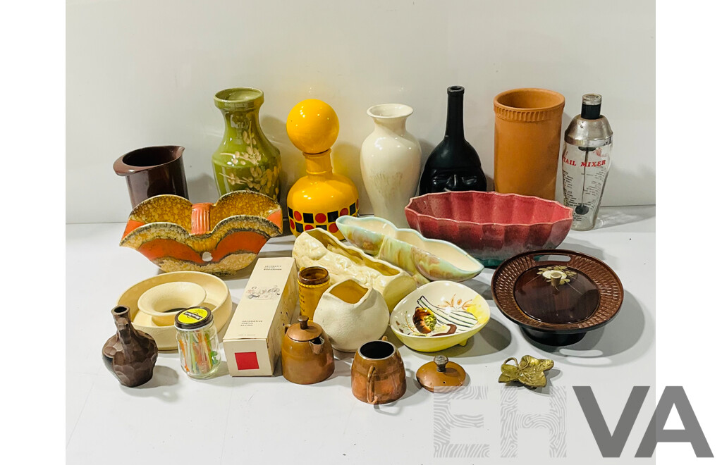 Collection of Ceramic and Other Decorative Items