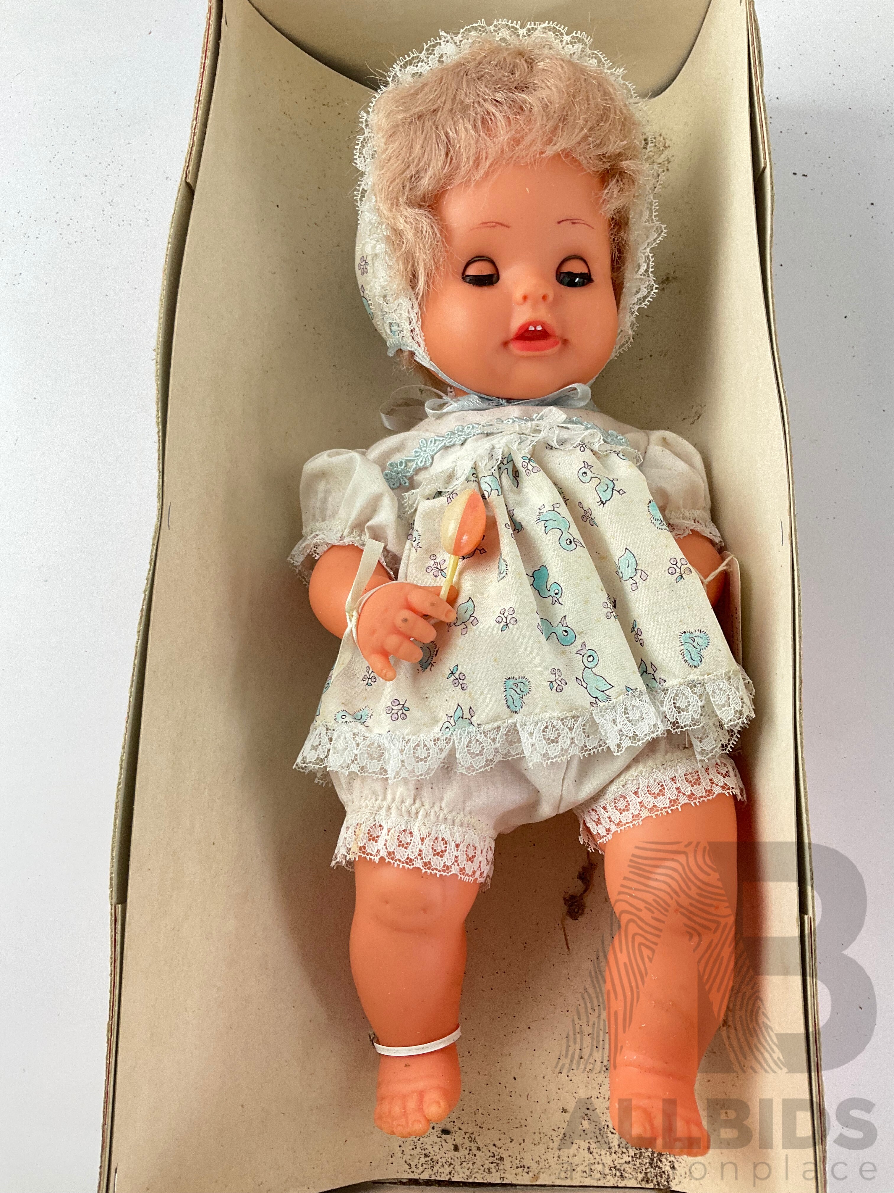 【2体限定】Mother Hubbard Sally 1998年製 テディベア 2体限定】Mother Hubbard Sally 1998年製 テディベア