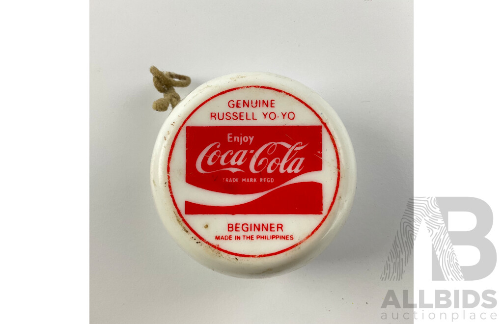 Vintage Russell Yo-Yos, Fanta and Coca-cola Beginners