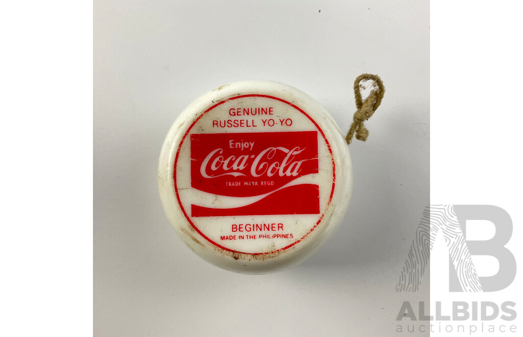 Vintage Russell Yo-Yos, Fanta and Coca-cola Beginners