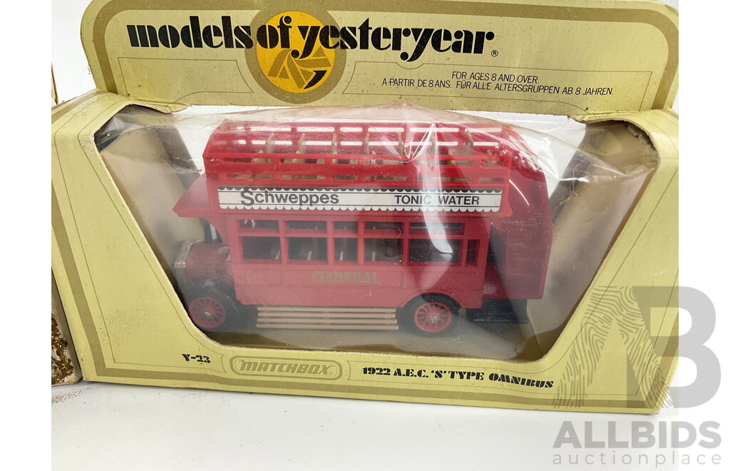 Collection of 1970's Matchbox Models of Yesteryear Including 1922 AEC Bus, 1912 Ford Model T, Rolls Royce Silver Ghost