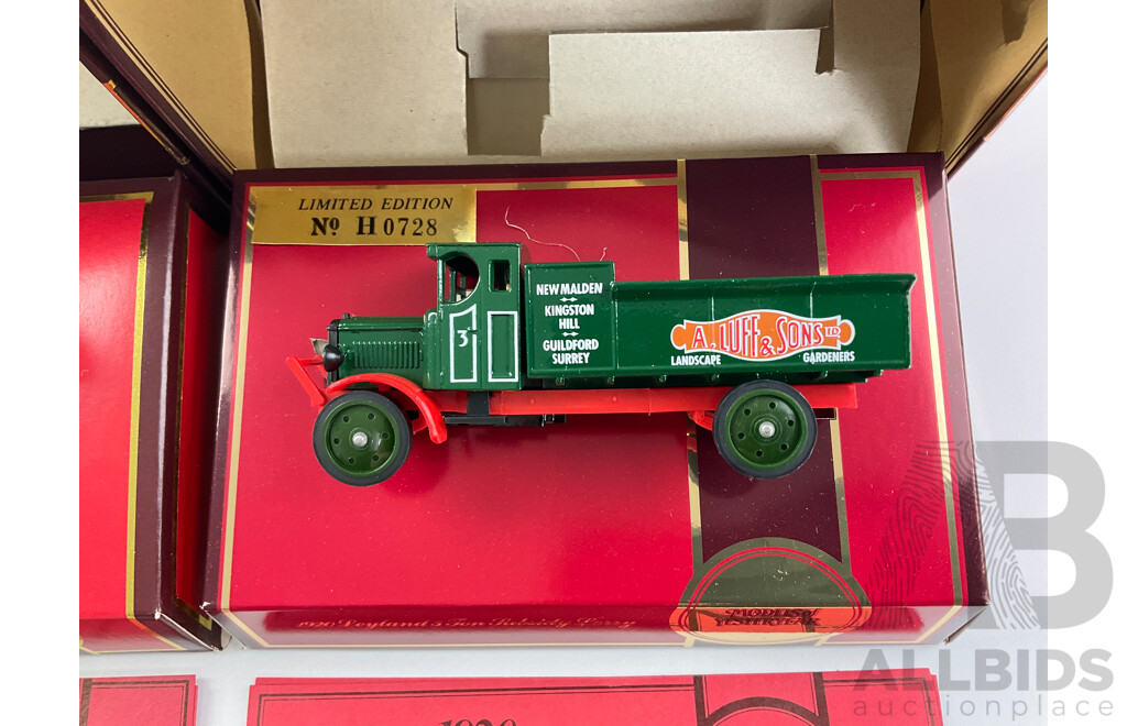 Matchbox Models of Yesteryear 1905 Fowler Showmans Engine and 1920 Leyland Three Ton Subsidy Lorry