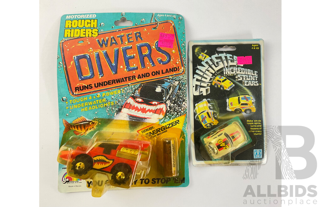 Vintage LJN Toys Rough Riders Water Divers Hammer Head and Hasbro Stuntster, Both in Original Packaging