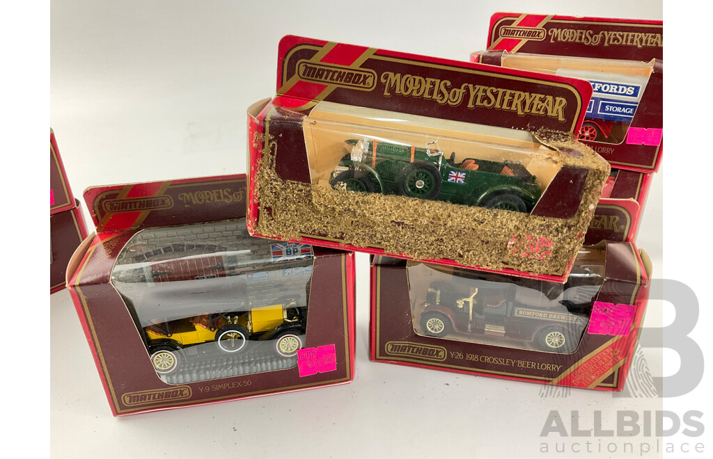 Collection of Matchbox Models of Yesteryear Including 1928 Mercedes, Benz SS, 1938 540K, 1930 Bentley 4 1/2, Simplex 5, 1922 Foden Steam Lorry, 1918 Crossley Lorry and 1930 Ford Model 'A' Van