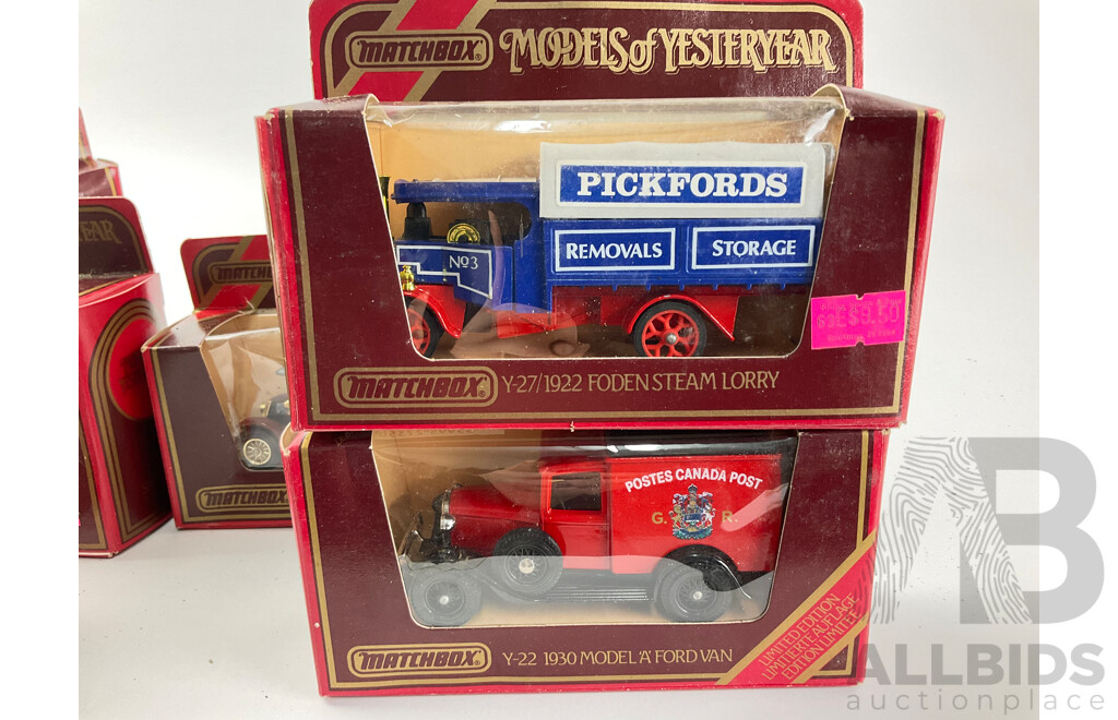 Collection of Matchbox Models of Yesteryear Including 1928 Mercedes, Benz SS, 1938 540K, 1930 Bentley 4 1/2, Simplex 5, 1922 Foden Steam Lorry, 1918 Crossley Lorry and 1930 Ford Model 'A' Van