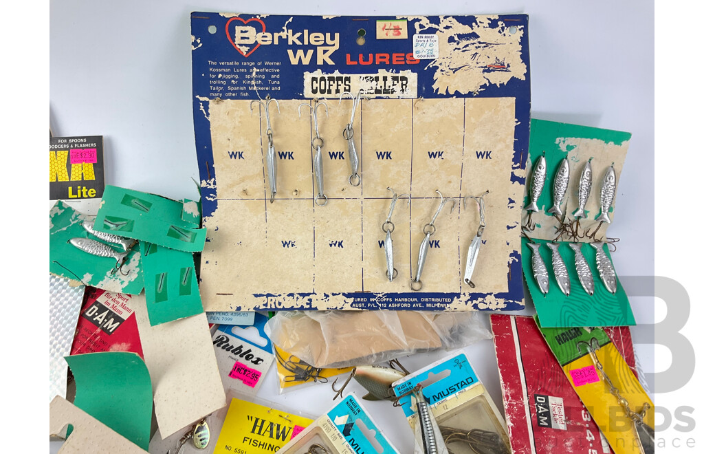 Collection of Vintage Fishing Lures, Sinkers, Swivels Including Tasmanian Devil, Rublex, Pegron, Hawk, Most in Original Packaging