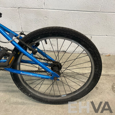 FREE AGENT Maverick BMX Bike Blue (48cm Frame)