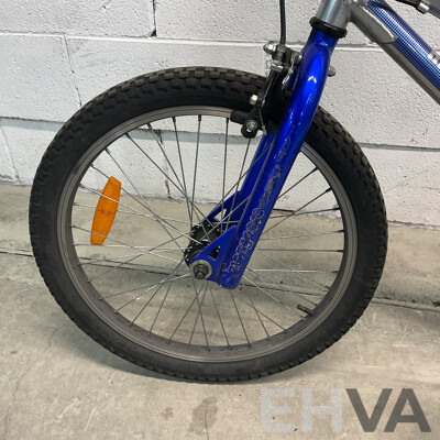 MONGOOSE Micron BMX Bike (44cm Frame)